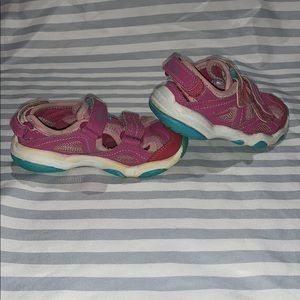 Stride Rite Toddler sneaker Sandals w/velcro size